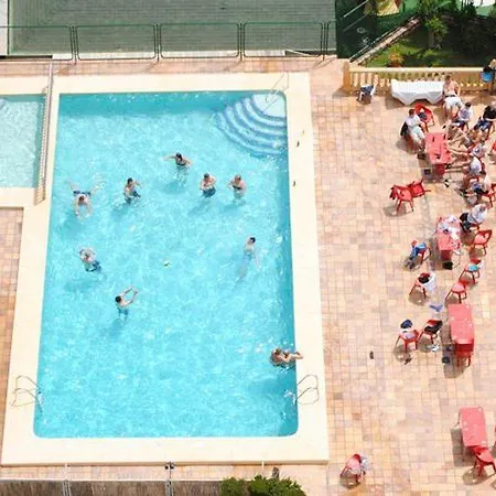 Palm Court Apartamento *