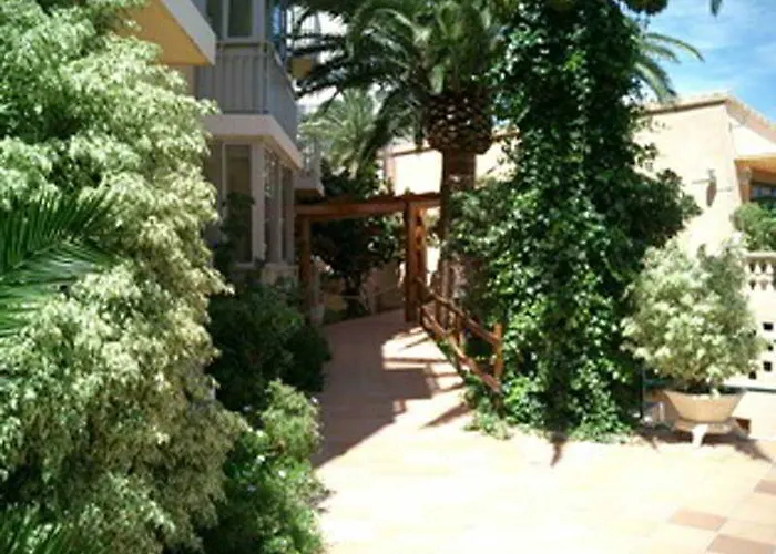 Palm Court Apartament *