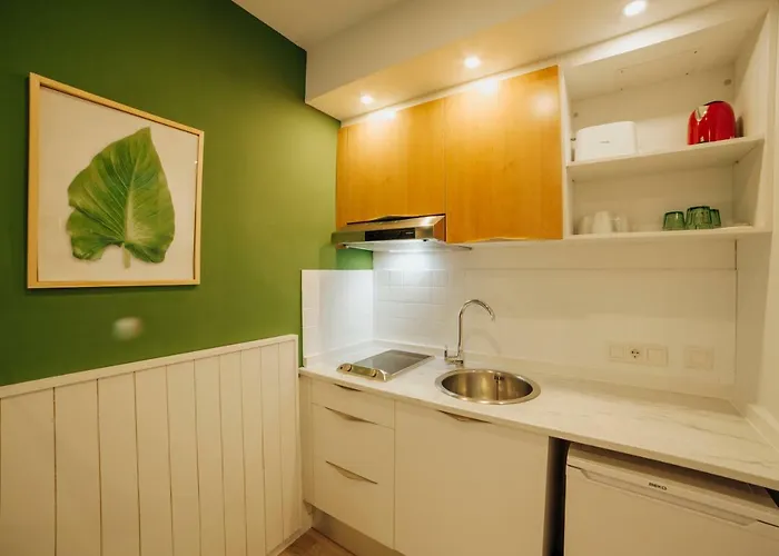 Palm Court Apartament *